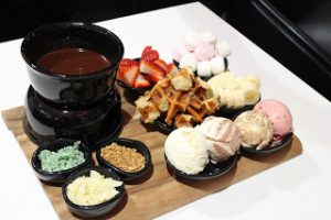 Fondue for four or more!