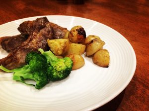 Lamb chops with rosemary potatoes